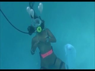 Bajo el agua: softcore & bajo el agua porno película fc
