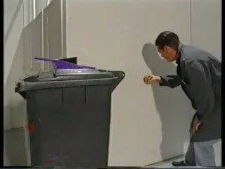 女学生 - geile biester auf der schulbank 1995: 色情 8b