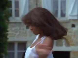 Petites culottes chaudes et mouillees 1982: безкоштовно x номінальний фільм 0e
