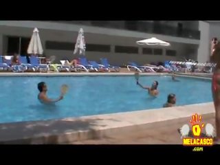 Locuras ан una piscina pãâblica 2ãâº melacasco.com