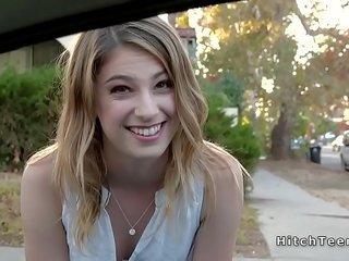 Thankful cô gái tóc vàng thiếu niên hitchhiker fucks người lạ dương vật